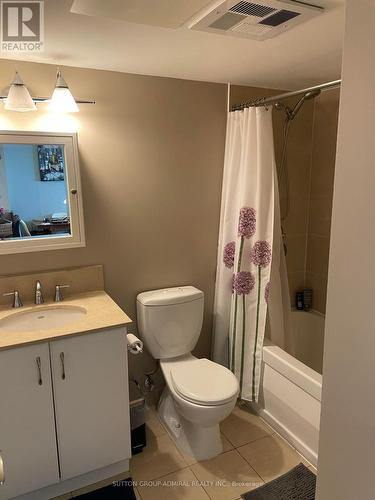 2606 - 2181 Yonge Street, Toronto, ON - Indoor Photo Showing Bathroom