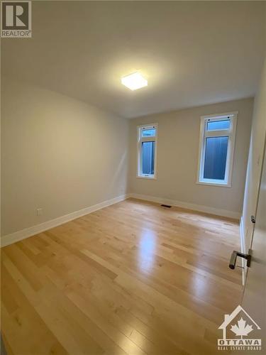 289 Kirchoffer Avenue, Ottawa, ON - Indoor Photo Showing Other Room