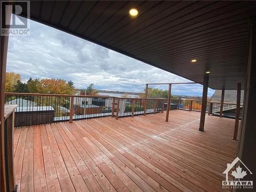 289 Kirchoffer Avenue, Ottawa, ON - Outdoor With Deck Patio Veranda With Exterior