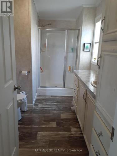 7 Forest Trail, Haldimand (Nanticoke), ON - Indoor Photo Showing Bathroom