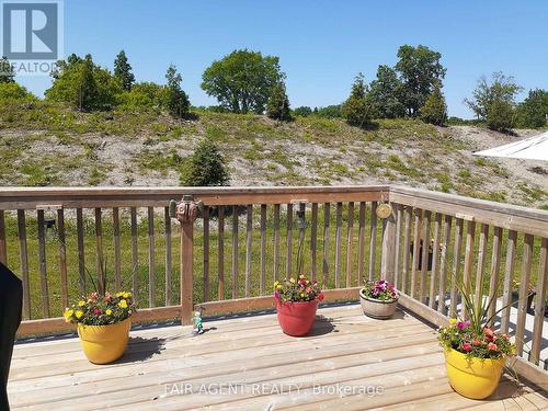 7 Forest Trail, Haldimand (Nanticoke), ON - Outdoor With Deck Patio Veranda