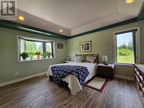 6175 Beaver Forest Road, Prince George, BC - Indoor Photo Showing Bathroom