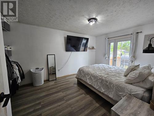 135 Spieker Avenue, Tumbler Ridge, BC - Indoor Photo Showing Bedroom