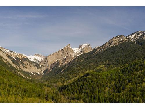 9 Alpine Trail Place, Fernie, BC 