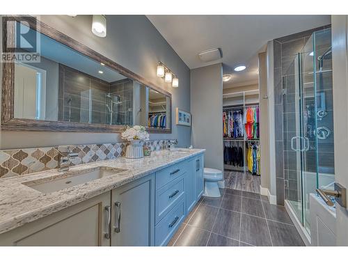 3579 Ranch Road, West Kelowna, BC - Indoor Photo Showing Bathroom