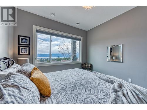 3579 Ranch Road, West Kelowna, BC - Indoor Photo Showing Bedroom