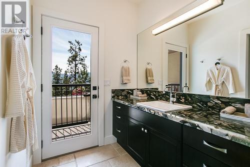 1515 Pinot Noir Drive, West Kelowna, BC - Indoor Photo Showing Bathroom