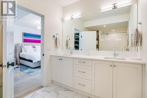 1515 Pinot Noir Drive, West Kelowna, BC - Indoor Photo Showing Bathroom