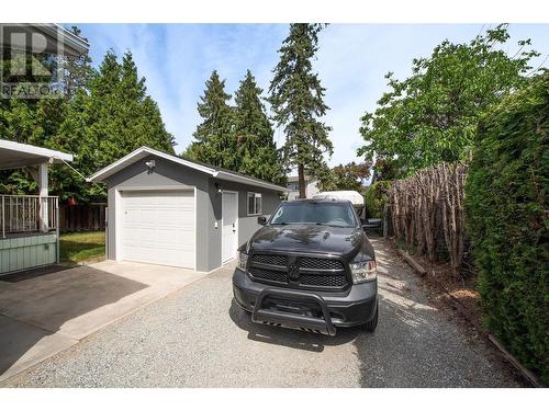 4333 Lakeshore Road, Kelowna, BC - Outdoor