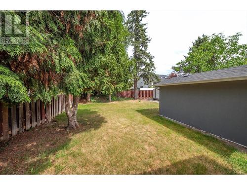 4333 Lakeshore Road, Kelowna, BC - Outdoor