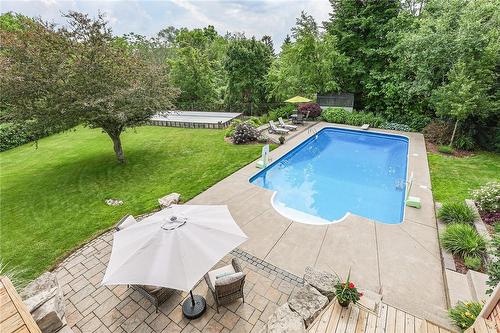 39 Sumner Crescent, Grimsby, ON - Outdoor With In Ground Pool With Deck Patio Veranda With Backyard