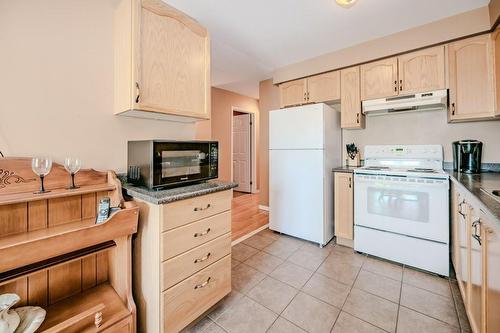 565 Rymal Road E|Unit #43, Hamilton, ON - Indoor Photo Showing Kitchen