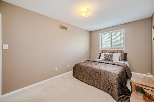 565 Rymal Road E|Unit #43, Hamilton, ON - Indoor Photo Showing Bedroom