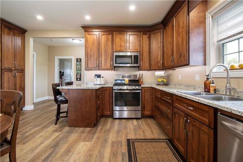 2589 East Quarter Line Road, Norfolk County, ON - Indoor Photo Showing Kitchen With Double Sink