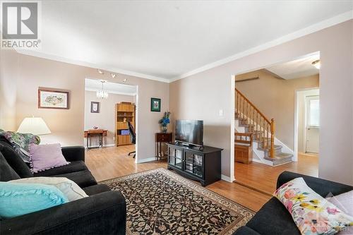 1585 Montcerf Court, Ottawa, ON - Indoor Photo Showing Living Room