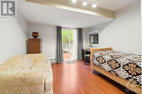 1133 Des Forets Avenue, Ottawa, ON - Indoor Photo Showing Bedroom