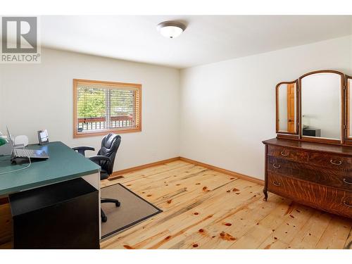 2078 Huckleberry Road, Kelowna, BC - Indoor Photo Showing Office