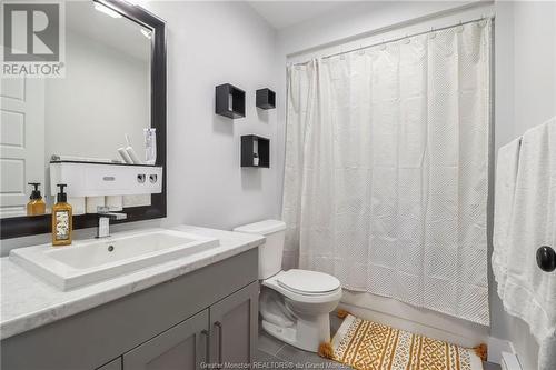 71 Satara Dr, Moncton, NB - Indoor Photo Showing Bathroom