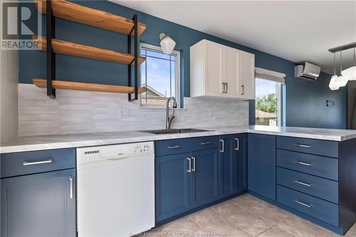 39 Raphael St, Dieppe, NB - Indoor Photo Showing Kitchen