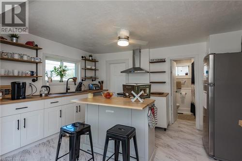 88 Gladstone Avenue, North Bay, ON - Indoor Photo Showing Kitchen