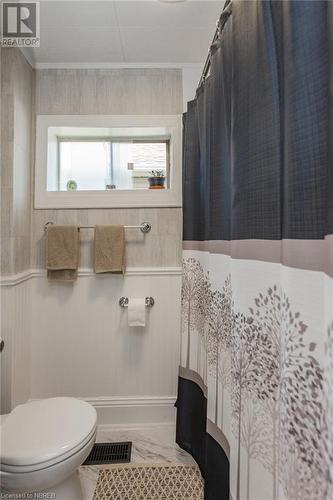 88 Gladstone Avenue, North Bay, ON - Indoor Photo Showing Bathroom