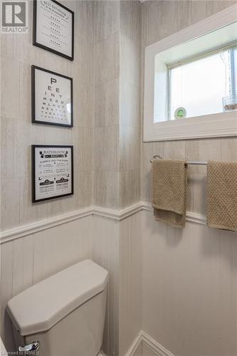 88 Gladstone Avenue, North Bay, ON - Indoor Photo Showing Bathroom