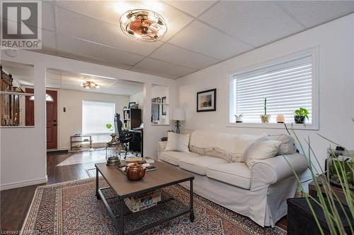 88 Gladstone Avenue, North Bay, ON - Indoor Photo Showing Living Room