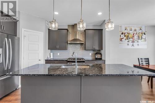 1018 Childers Court, Saskatoon, SK - Indoor Photo Showing Kitchen With Upgraded Kitchen