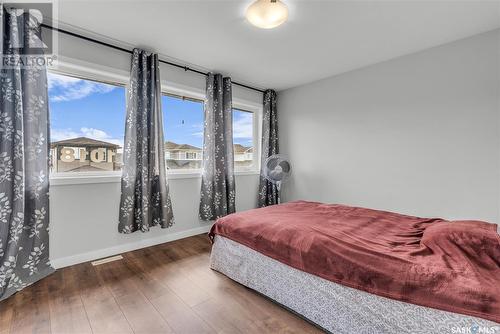 1018 Childers Court, Saskatoon, SK - Indoor Photo Showing Bedroom