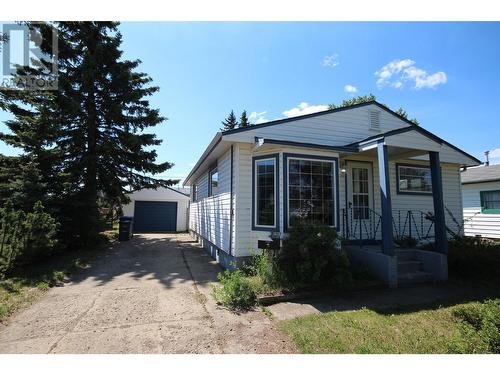 1105 118 Avenue, Dawson Creek, BC - Outdoor