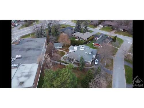 4 Aleutian Road, Ottawa, ON 