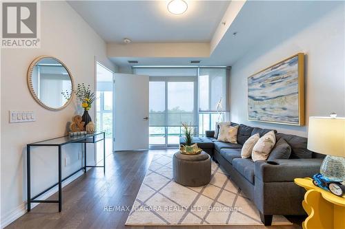 621 - 7711 Green Vista Gate, Niagara Falls, ON - Indoor Photo Showing Living Room