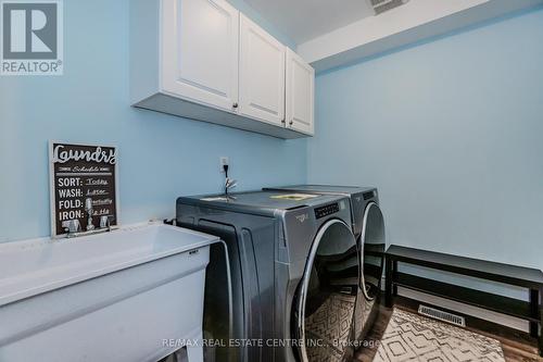 111 Wheatland Drive, Cambridge, ON - Indoor Photo Showing Laundry Room