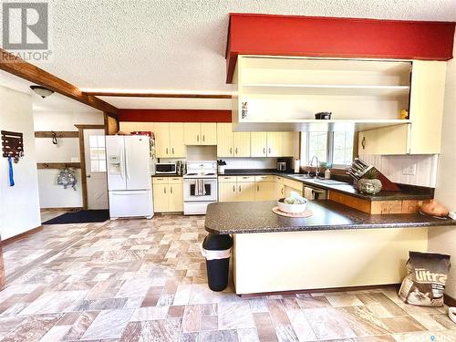 Wilkinson/ Lisowik Acreage, Bjorkdale, SK - Indoor Photo Showing Kitchen