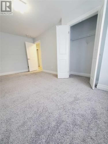 2607 Sheffield Boulevard, London, ON - Indoor Photo Showing Other Room