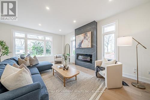 29 Velvet Court, Hamilton, ON - Indoor Photo Showing Living Room With Fireplace