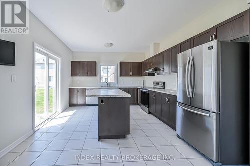 214 Mccabe Avenue N, Welland, ON - Indoor Photo Showing Kitchen With Stainless Steel Kitchen
