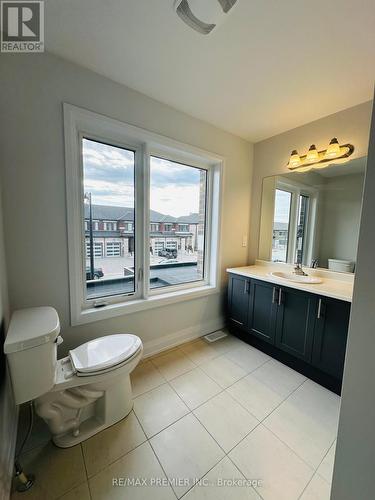 114 Corley Street, Kawartha Lakes, ON - Indoor Photo Showing Bathroom