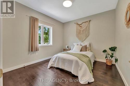 21 North Street, Aylmer (Ay), ON - Indoor Photo Showing Bedroom