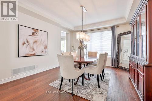 585 Hancock Way, Mississauga, ON - Indoor Photo Showing Dining Room