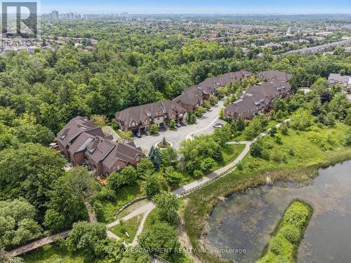 44 - 300 Ravineview Way, Oakville, ON - Outdoor With View