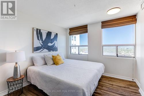 3003 - 3650 Kaneff Crescent, Mississauga, ON - Indoor Photo Showing Bedroom