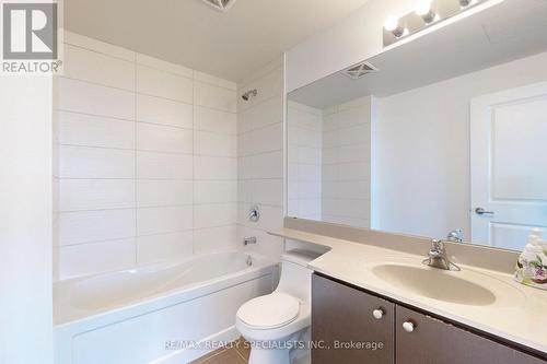 2610 - 50 Absolute Avenue, Mississauga, ON - Indoor Photo Showing Bathroom
