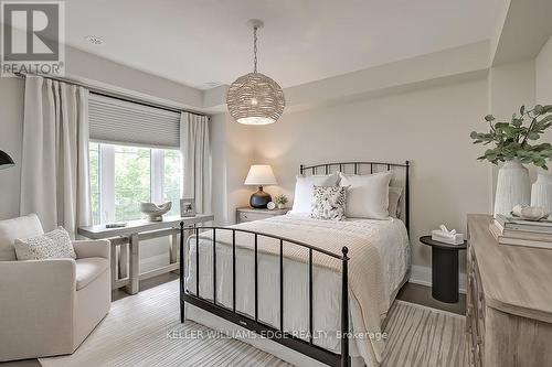 4 - 2071 Ghent Avenue, Burlington, ON - Indoor Photo Showing Bedroom