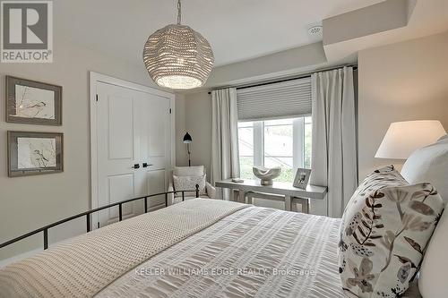 4 - 2071 Ghent Avenue, Burlington, ON - Indoor Photo Showing Bedroom