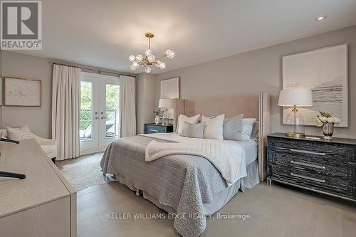 4 - 2071 Ghent Avenue, Burlington, ON - Indoor Photo Showing Bedroom