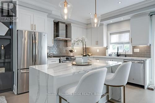 4 - 2071 Ghent Avenue, Burlington, ON - Indoor Photo Showing Kitchen With Stainless Steel Kitchen With Upgraded Kitchen