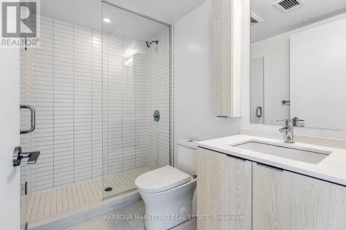 1002 - 86 Dundas Street E, Mississauga, ON - Indoor Photo Showing Bathroom