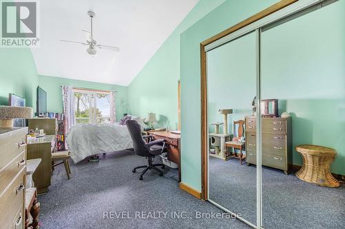 64 Wahnekewening Drive, Tiny, ON - Indoor Photo Showing Bedroom