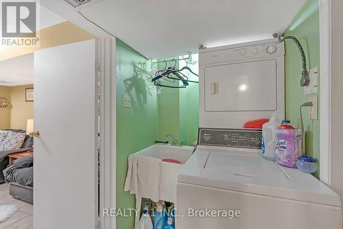 6 Lovel Avenue, Toronto, ON - Indoor Photo Showing Laundry Room